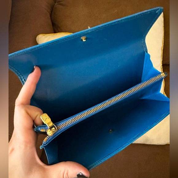 Blue Epi Leather wallet - Picture 4 of 6